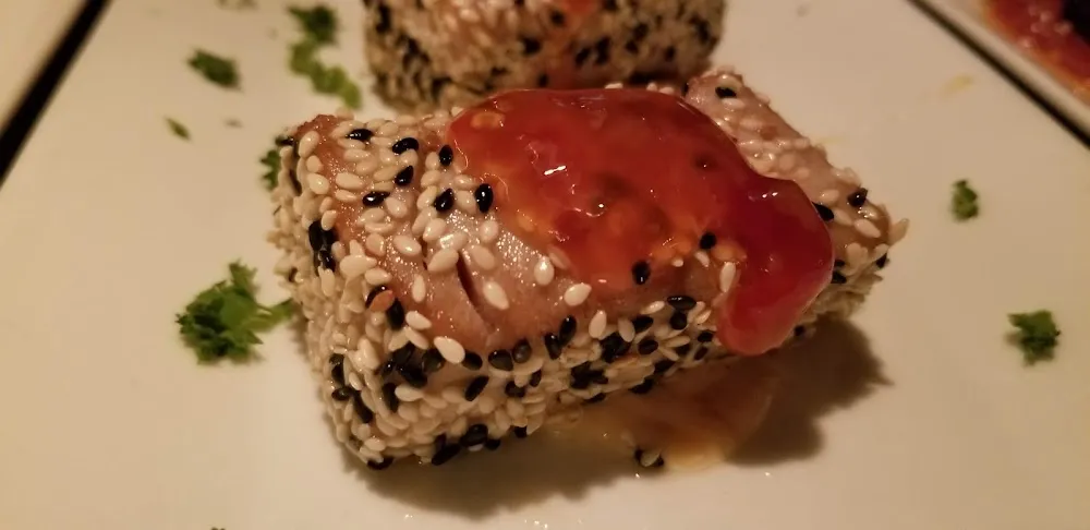Sesame Crusted Tuna Mae Ploy